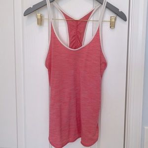 Lululemon 🍋 tank top size XS